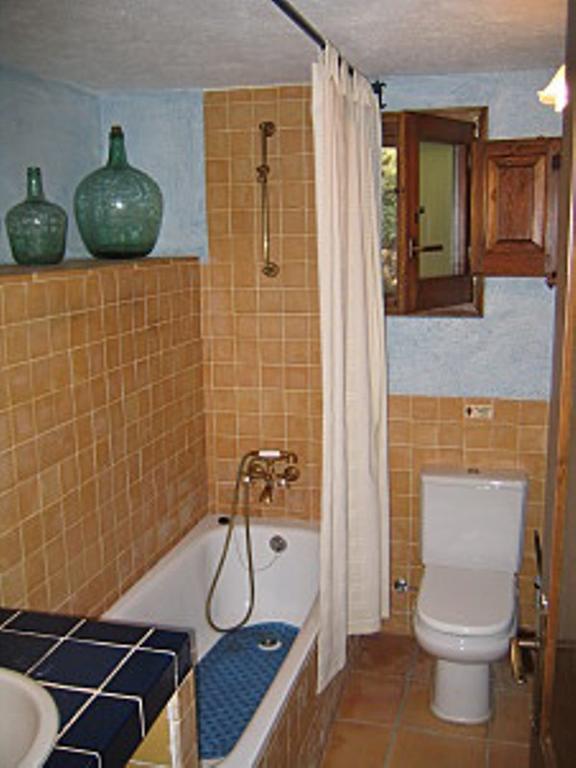 Mas Fuselles Villa Cornella de Terri Phòng bức ảnh